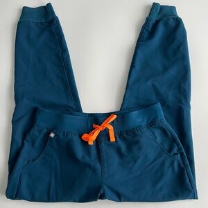 Figs Women's Zamora Jogger Scrub Pants Size Medium Petite Deep Reef Blue Medical